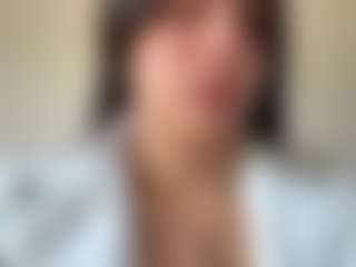 Live cam show with Charlotte - Fetish Brown Hair on Livezox