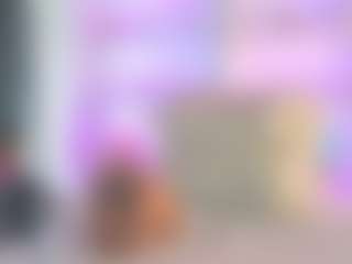 Live cam show with Chiara Lewis - Hairy Pussy on Stripli.com