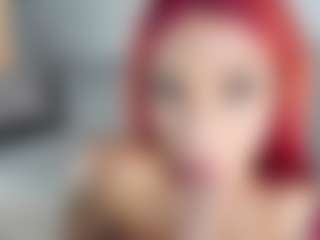 Live cam show with EveLuxx - Red Hair on live18s.com