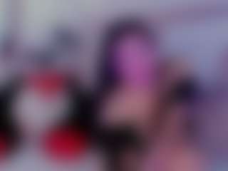 Live cam show with lunabloomm - Facial on nudelive.tv