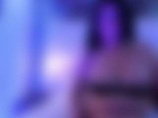 lunabloomm's Live Sex Cam Show