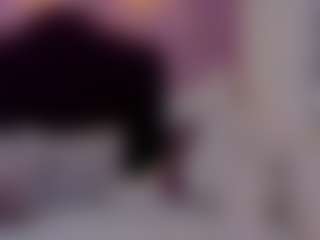 lunabloomm's Live Sex Cam Show