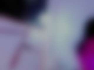 Live cam show with lunabloomm - Sugarbaby on Milfs Live