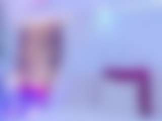 Live cam show with lunabloomm - Tittyfuck on Milfs Live