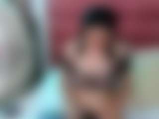 lunabloomm's Live Sex Cam Show