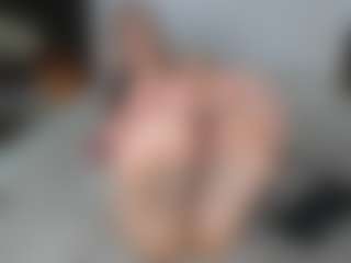 alannarussell's Live Sex Cam Show