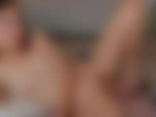 alannarussell's Live Sex Cam Show