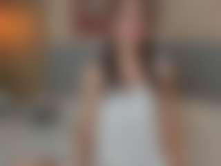 Live cam show with alannarussell - Petite on Soda Cam