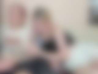 Live cam show with AriellaSxy - Shaved Pussy on Camsoda