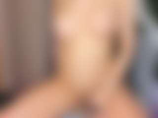 Live cam show with Eire-Spencer - Anal on TottyGirls