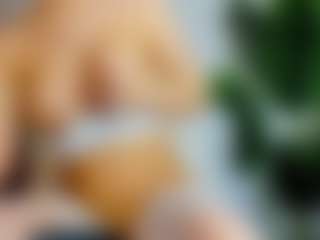 Eire-Spencer MILF webcam performer live streaming