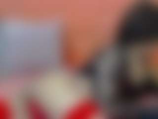 Live cam show with FemCupid - English on PervPlay.com
