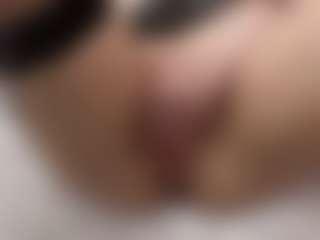 Pokaz na żywo z KeiraHarkenreader - Cuckold na Camsoda