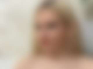 Live cam show with KeiraHarkenreader - Domination on Camsoda