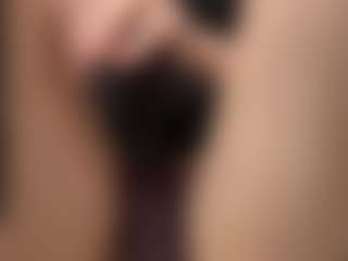 KeiraHarkenreader's Live Sex Cam Show