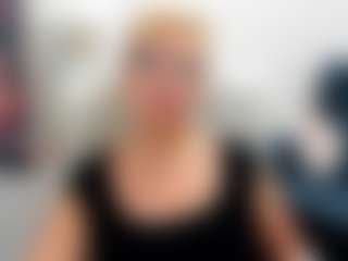 Live cam show with LunaxFantasy - Cougar on xblisslive.com