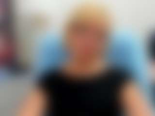 Live cam show with LunaxFantasy - Mature on livesuperchat.net