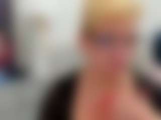 Live cam show with LunaxFantasy - Cuckold on Camming Site