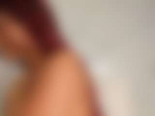 Live cam show with Alena Kenner - Public Ebony on Camsoda