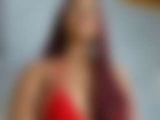 Live cam show with Alena Kenner - Athletic on Camsoda