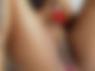 Live cam show with Alena Kenner - Brown Hair on Camsoda