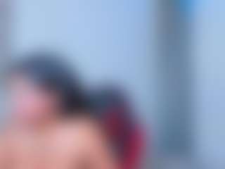 Live cam show with aurablueelove - Fingers on Camsoda