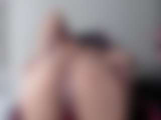 Live cam show with aurablueelove - Smoking on Camsoda