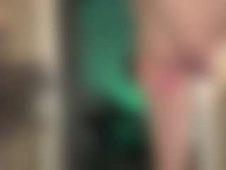 Official_dickeddownunder's Live Sex Cam Show