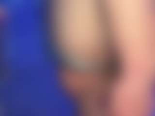 Official_dickeddownunder's Live Sex Cam Show