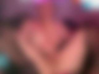 Official_dickeddownunder's Live Sex Cam Show