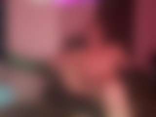 Official_dickeddownunder's Live Sex Cam Show