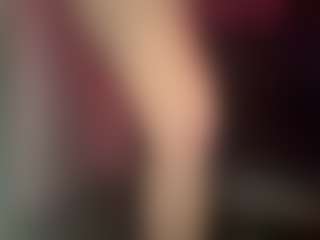 Live cam show with Official_dickeddownunder - Average on livesuperchat.net