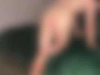 Official_dickeddownunder's Live Sex Cam Show