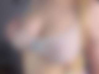Helen-Carson's Live Sex Cam Show