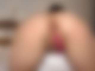 Live cam show with HettieKeisker - Green Eyes on crypto-cams