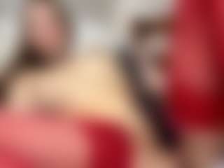 Live cam show with HettieKeisker - Moaning on Milfs Live