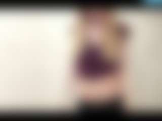 Live cam show with KarrySzweda - Bikini on Camming Site
