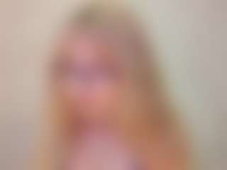 Live cam show with KarrySzweda - Skinny Asian on hrnylive.com