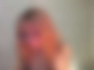 Live cam show with KarrySzweda - Cuckold on Camsoda