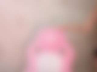 Live cam show with KarrySzweda - Thin on Camsoda