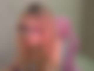Live cam show with KarrySzweda - Tease Asian on CamwithHer