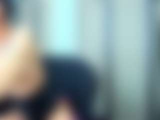 Live cam show with MissVeloura - Ass Clapping on crypto-cams