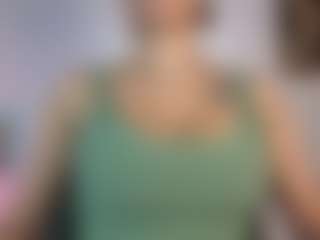 Oriana's Live Sex Cam Show