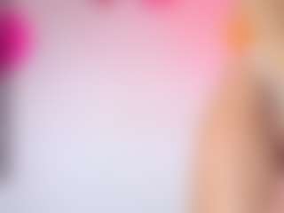 Live cam show with Oriana - Cowgirl on Uber Horny