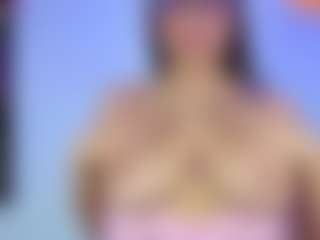 Live cam show with Oriana - Erotic Dance on Camsoda Late Night