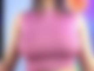 Live cam show with Oriana - Grandes Tetas on CamwithHer