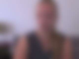 Live cam show with RoseAmazing - Blonde Hair on SquirtSoMuch