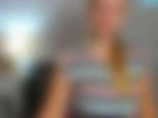 Live cam show with RoseAmazing - Body Massage on Dolls Live