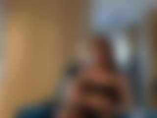 Tiny-Blush's Live Sex Cam Show