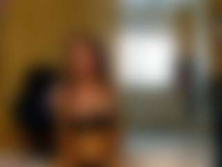 Tiny-Blush's Live Sex Cam Show